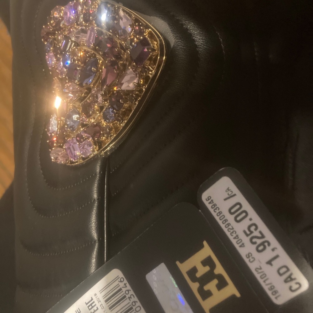Escada clutch